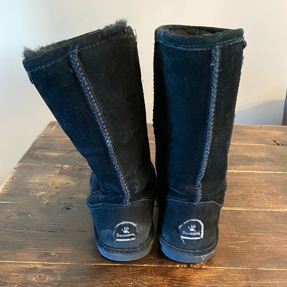 Bear Paw Emma Boot - Picture 2 of 8